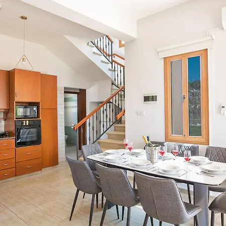 The Complete Guide To Renting Your Exclusive Holiday In With Private Pool And Close To The Beach 1708 Villa Protaras
