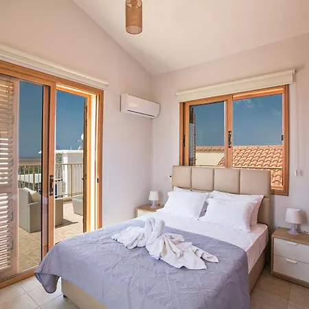The Complete Guide To Renting Your Exclusive Holiday In With Private Pool And Close To The Beach 1708 *