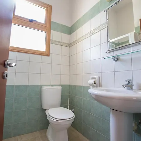 Villa The Complete Guide To Renting Your Exclusive Holiday In With Private Pool And Close To The Beach 1708 *